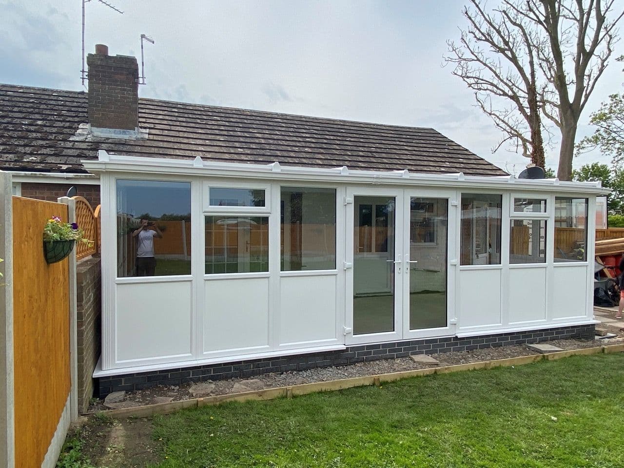 Conservatory built by Piper Windows, photograph 3